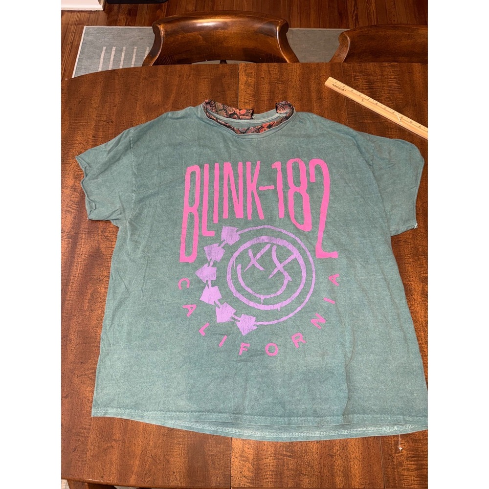 Blink 182 Shirt L XL Green Crappy Punk Rock California Oversized Band Graphic